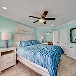 Beach Front Bliss - Entire Condo - Crystal Pier