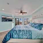 Beach Front Bliss - Entire Condo - Crystal Pier