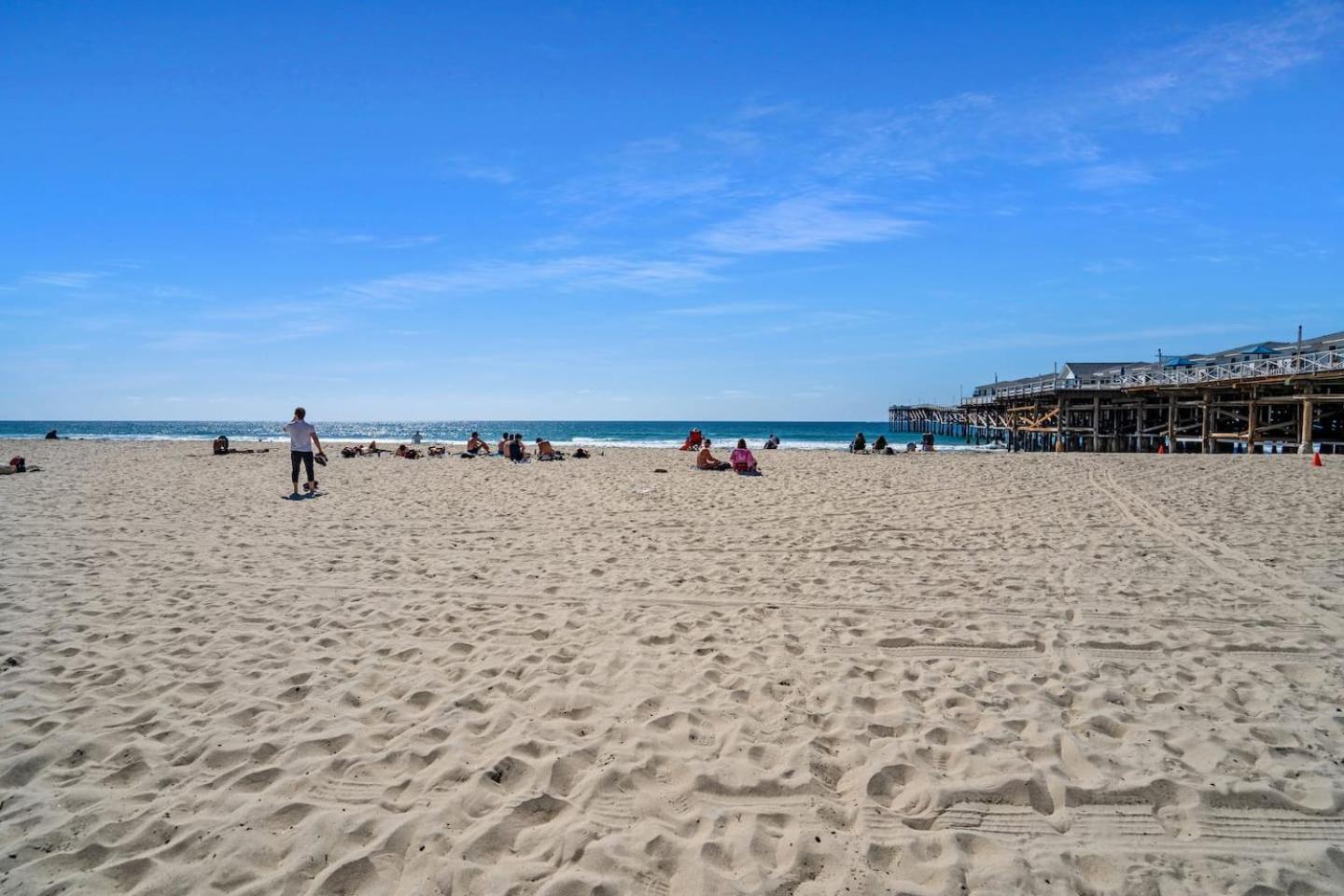 Front Bliss - Entire - Crystal Pier Holiday home